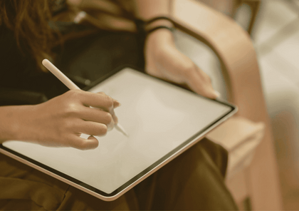 Zeiterfassung ohne Umwege: Komplett eingerichtete Tablets für Ihren Betrieb - Skalice GmbH