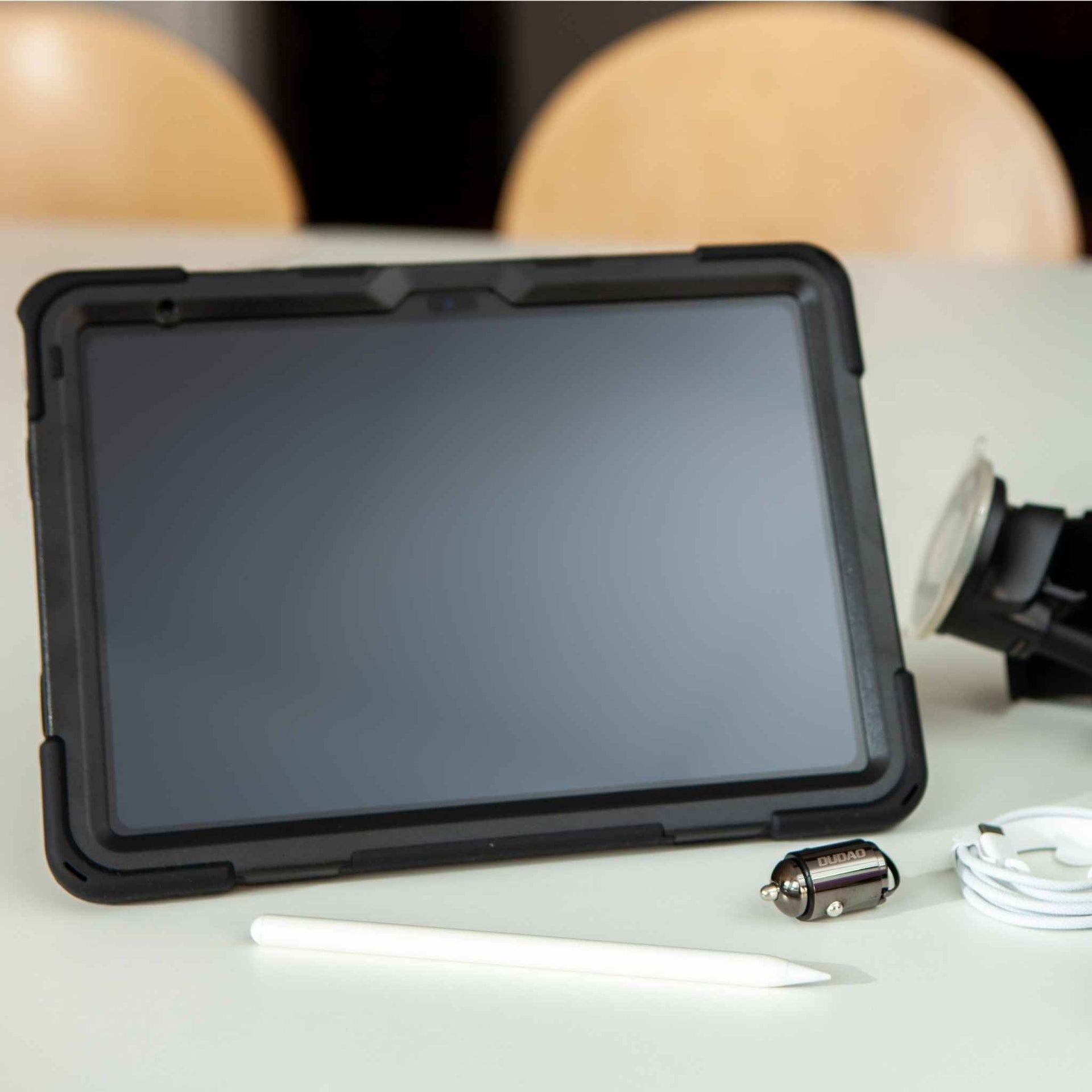 Tablet statt Papier? So reagieren Kunden auf digitale Dokumentation im Handwerk - Skalice GmbH